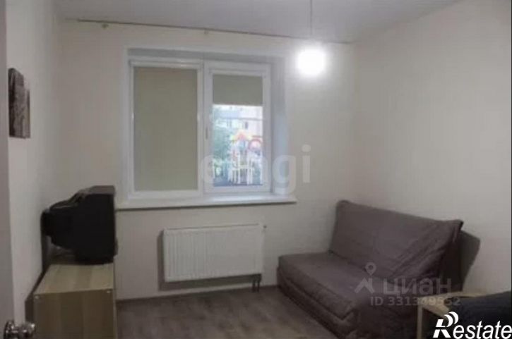 1-комн квартира ул Агатовая, 32,  д. 32
