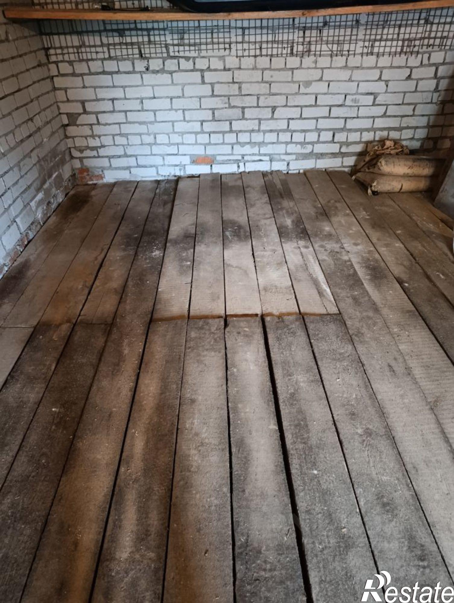 Купить гараж, место в паркинге за 1 250 010 рублей на ул Вишерская, 3