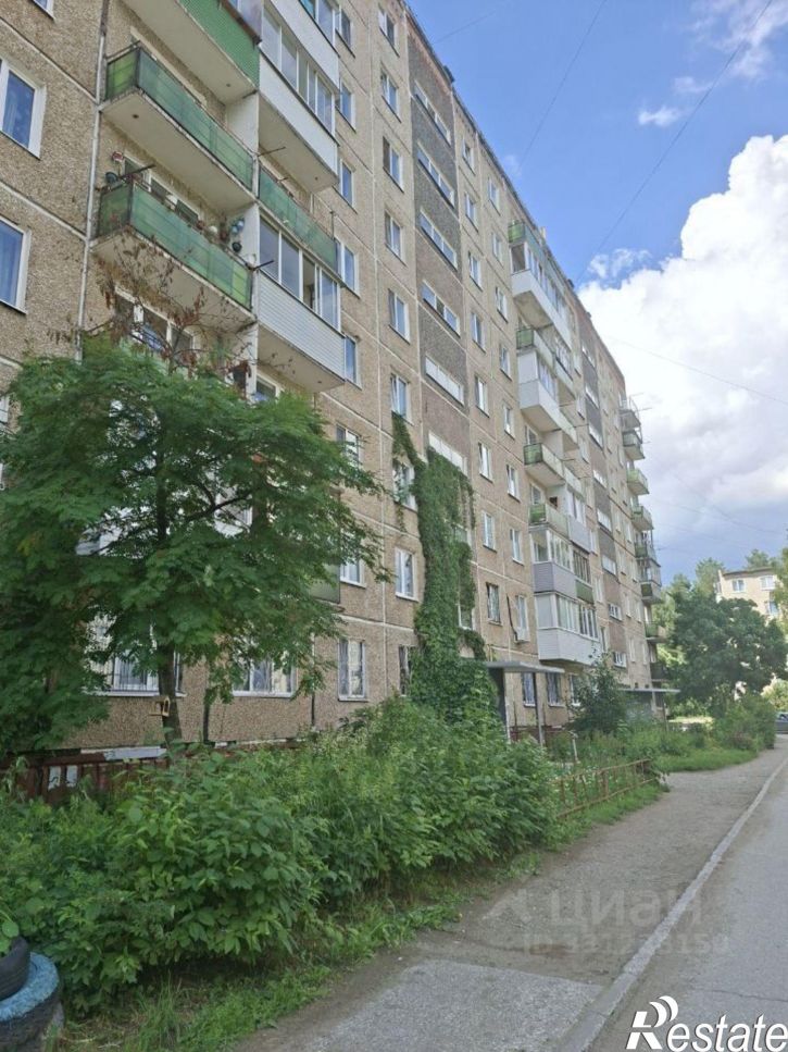 3-комн квартира ул Карбышева, 82/1,  д. 82/1