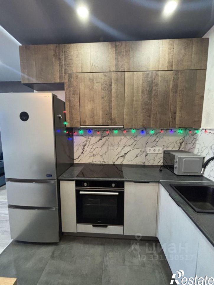 2-комн квартира улица Яблочкова, 38Б,  д. 38Б