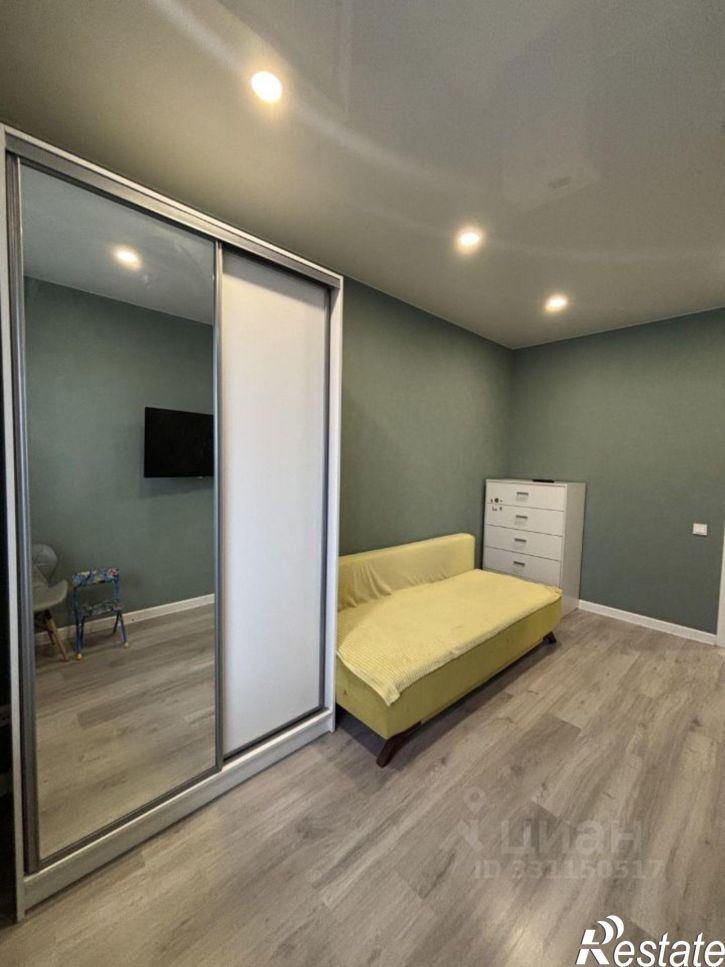 2-комн квартира улица Яблочкова, 38Б,  д. 38Б