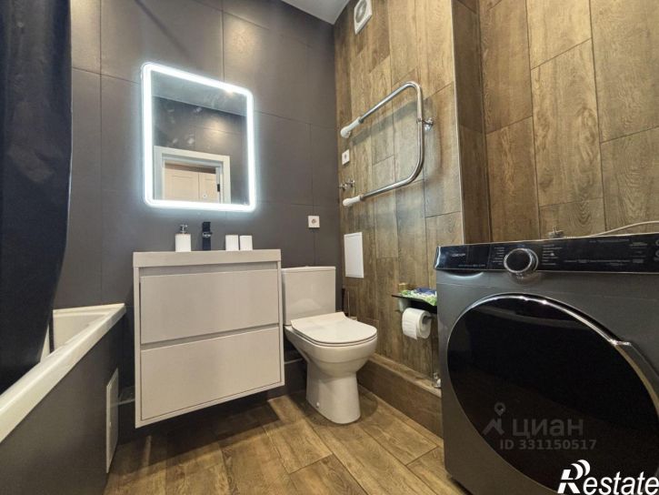 2-комн квартира улица Яблочкова, 38Б,  д. 38Б