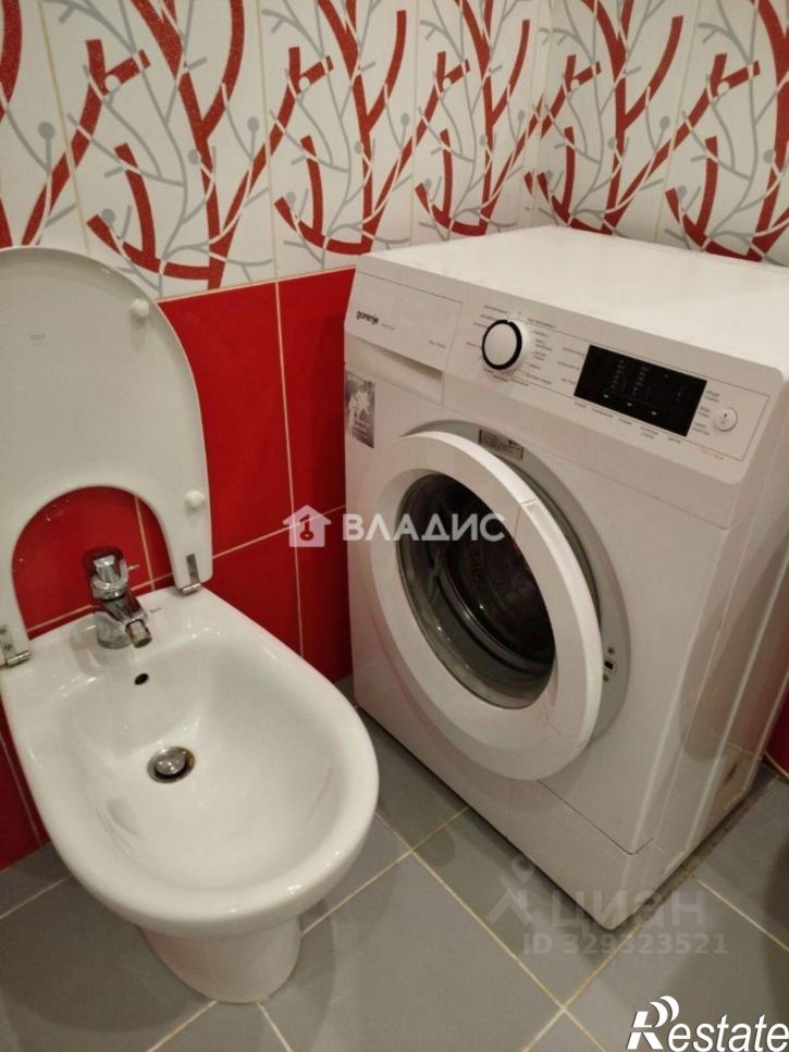 2-комн квартира Комсомольский проспект, 85,  д. 85