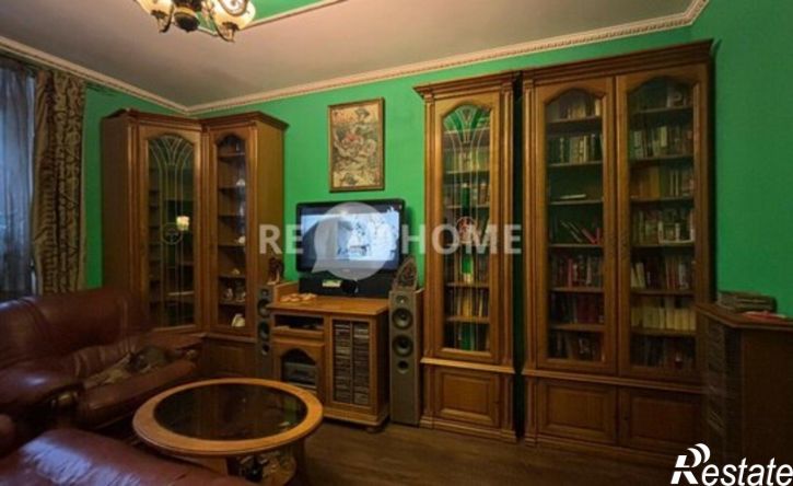 3-комн квартира ул Соловьева, 14,  д. 14