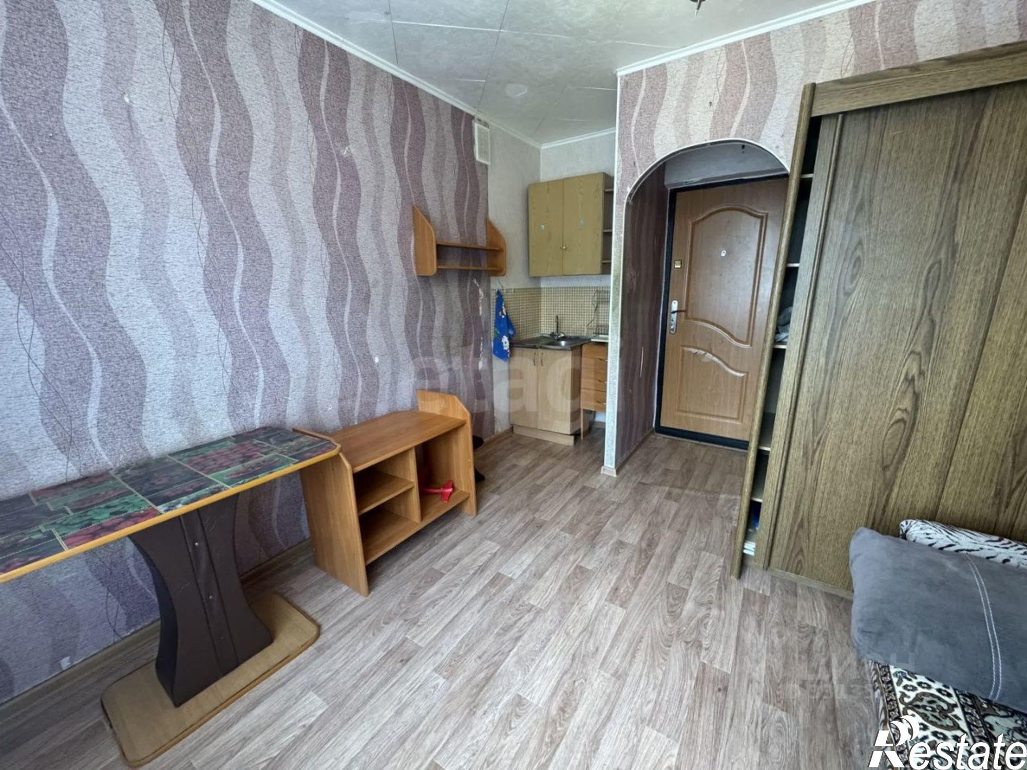 Купить комнату за 698 000 рублей на Социалистическая улица, 8