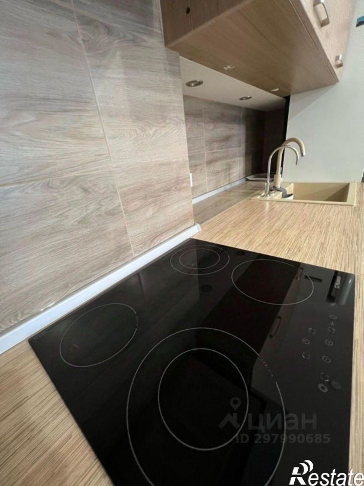 2-комн квартира улица Карпинского, 49А,  д. 49А
