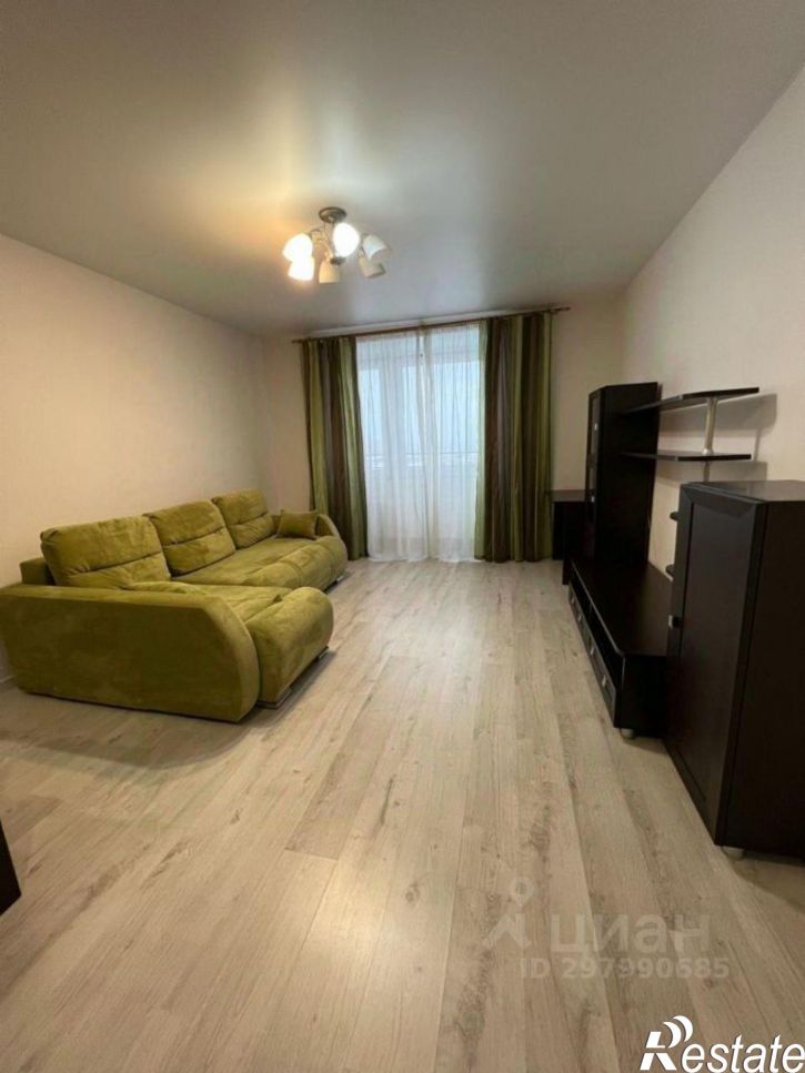 2-комн квартира улица Карпинского, 49А,  д. 49А