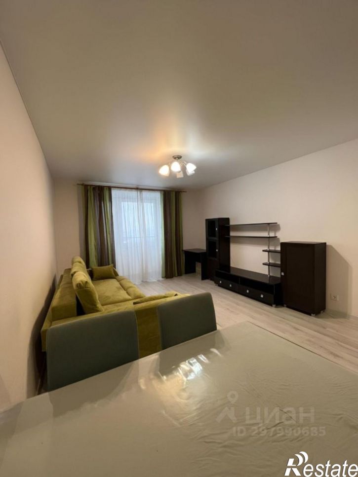 2-комн квартира улица Карпинского, 49А,  д. 49А