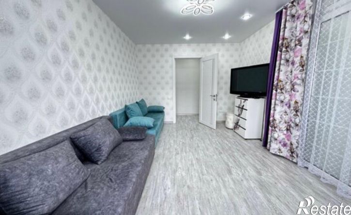 3-комн квартира улица Снайперов, 11,  д. 11