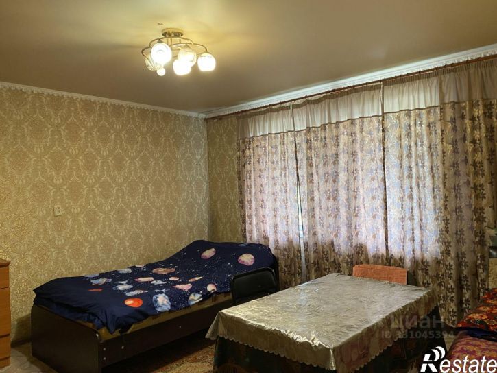 4-комн квартира Нейвинская улица, 1,  д. 1
