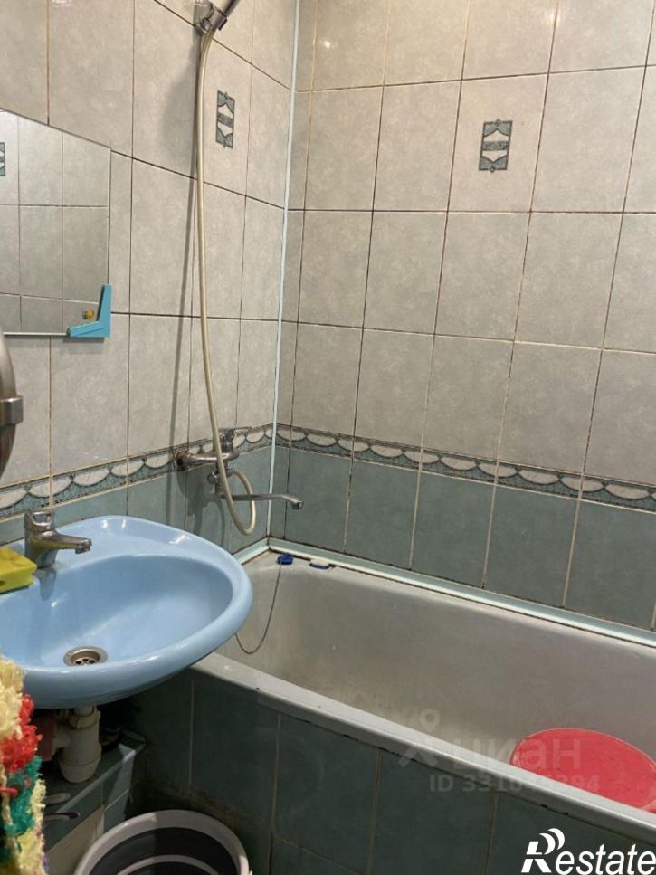 4-комн квартира Нейвинская улица, 1,  д. 1