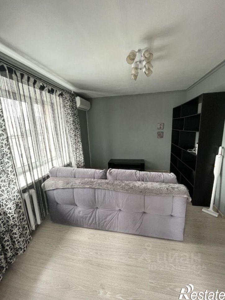 1-комн квартира б-р Гагарина, 58а,  д. 58а