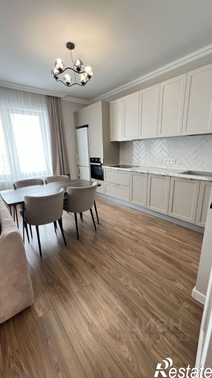 3-комн квартира ул Революции, 52в,  д. 52в