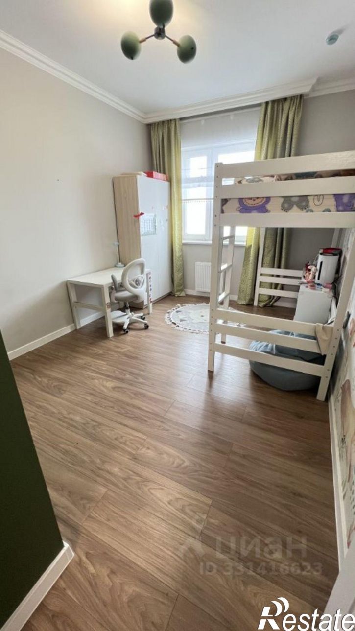 3-комн квартира ул Революции, 52в,  д. 52в