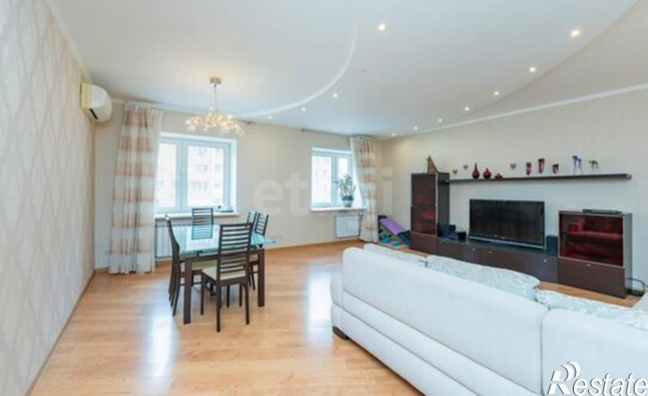3-комн квартира улица Плеханова, 12,  д. 12