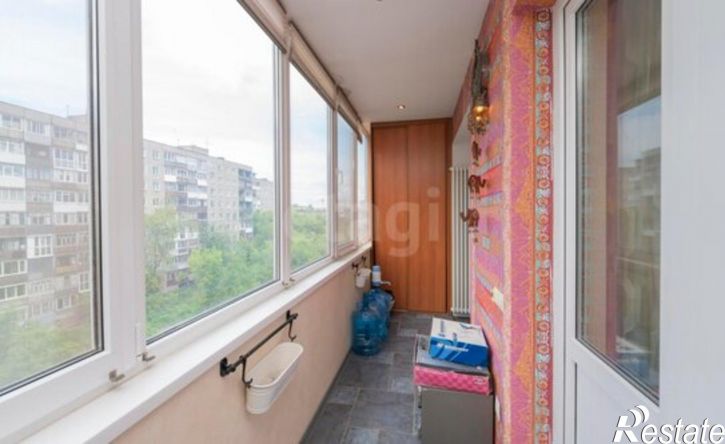 3-комн квартира улица Плеханова, 12,  д. 12