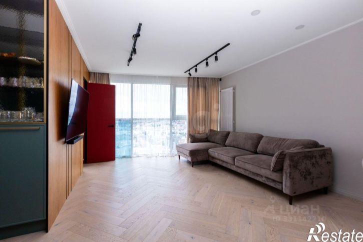 4-комн квартира ул Окулова, 18,  д. 18