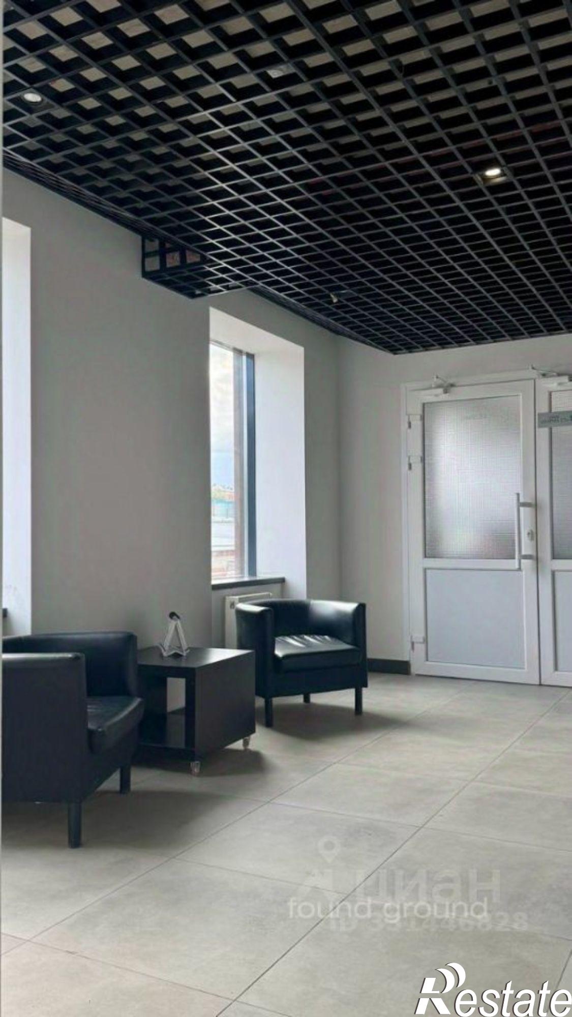 Купить офис, помещение под офис за 6 403 350 рублей на ул Стахановская, 52а