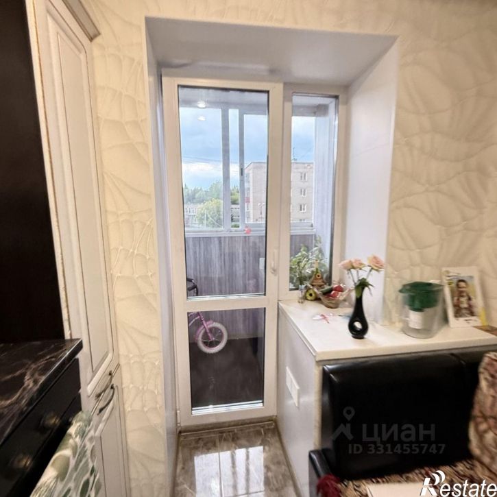 3-комн квартира ул Генерала Черняховского, 49,  д. 49