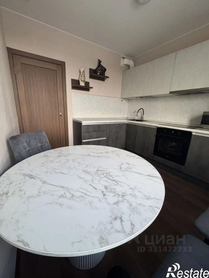 2-комн квартира улица Луначарского, 99,  д. 99