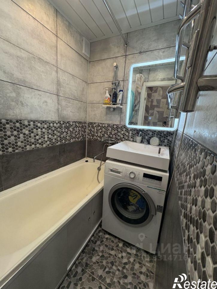 2-комн квартира улица Архитектора Свиязева, 18,  д. 18