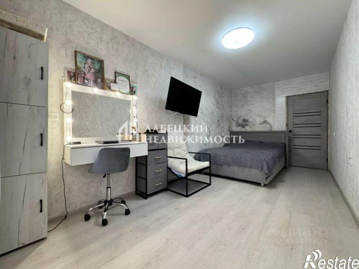 2-комн квартира Уссурийская улица, 13,  д. 13
