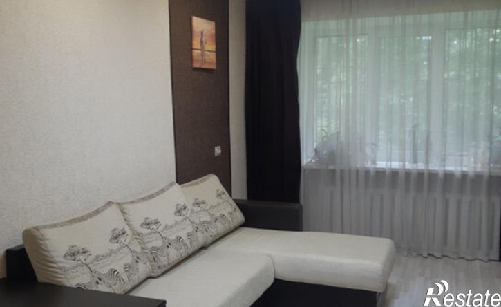 3-комн квартира улица Макаренко, 12,  д. 12