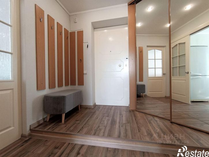 2-комн квартира ул Сибирская, 50,  д. 50