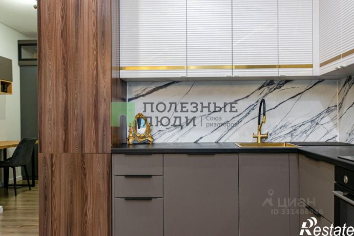 3-комн квартира улица Николая Островского, 52,  д. 52