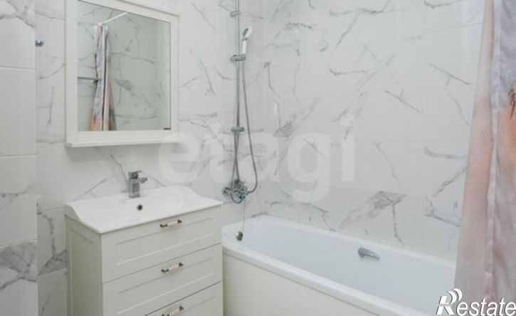 3-комн квартира улица Революции, 24,  д. 24