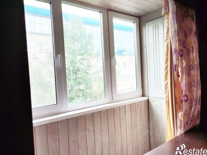 2-комн квартира улица Крисанова, 3,  д. 3