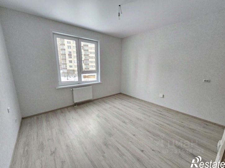 3-комн квартира ул Самолетная, 8,  д. 8