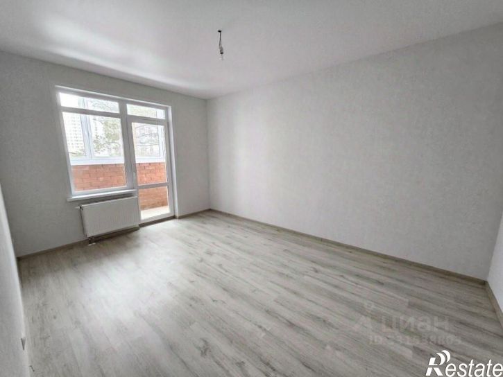 3-комн квартира ул Самолетная, 8,  д. 8