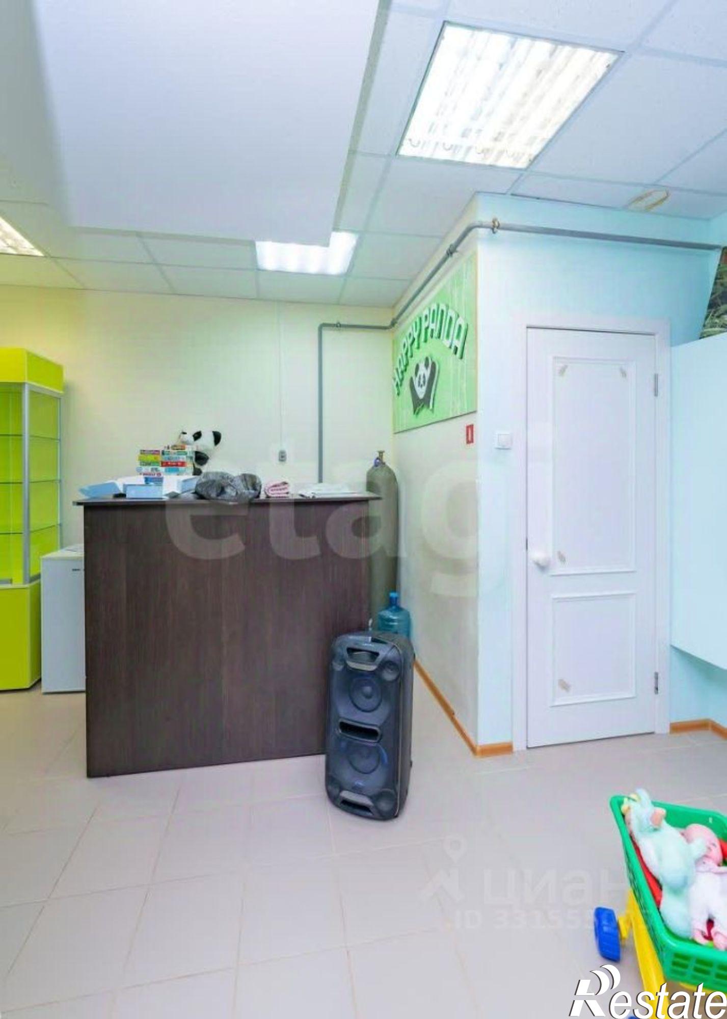 Сдать офис, помещение под офис за 49 867 рублей на Уинская улица, 41