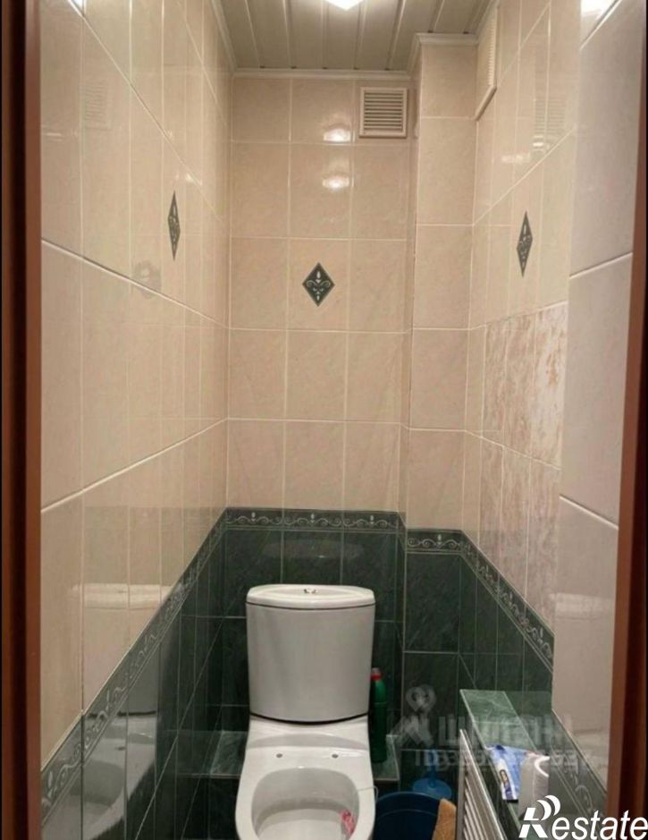 3-комн квартира улица Борчанинова, 15,  д. 15