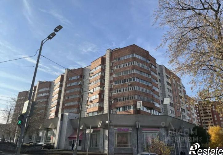 3-комн квартира улица Борчанинова, 15,  д. 15