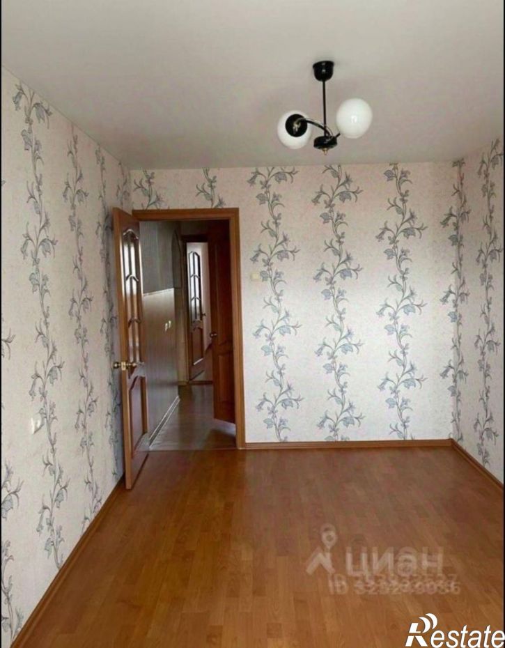 3-комн квартира улица Борчанинова, 15,  д. 15