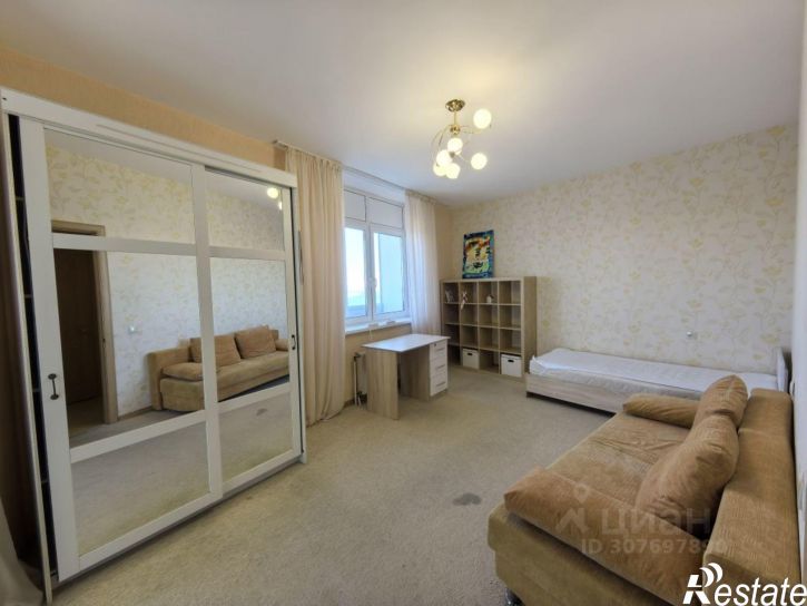 3-комн квартира Красновишерская улица, 39,  д. 39