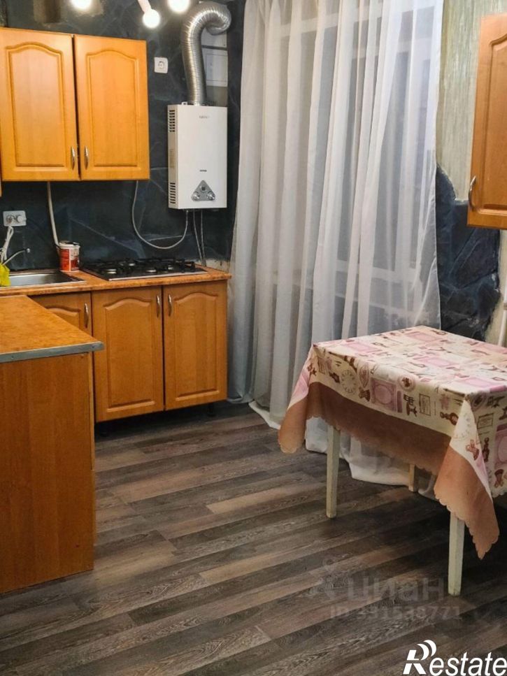 3-комн квартира улица Энгельса, 1,  д. 1