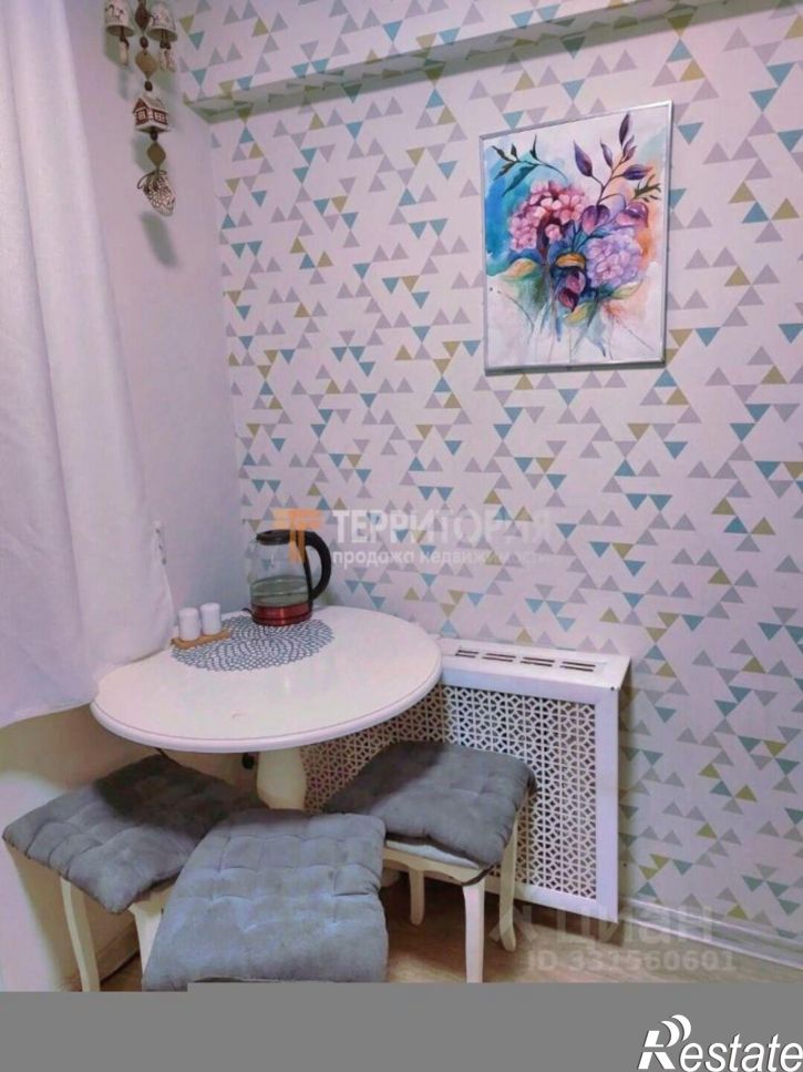 2-комн квартира улица Льва Шатрова, 8,  д. 8