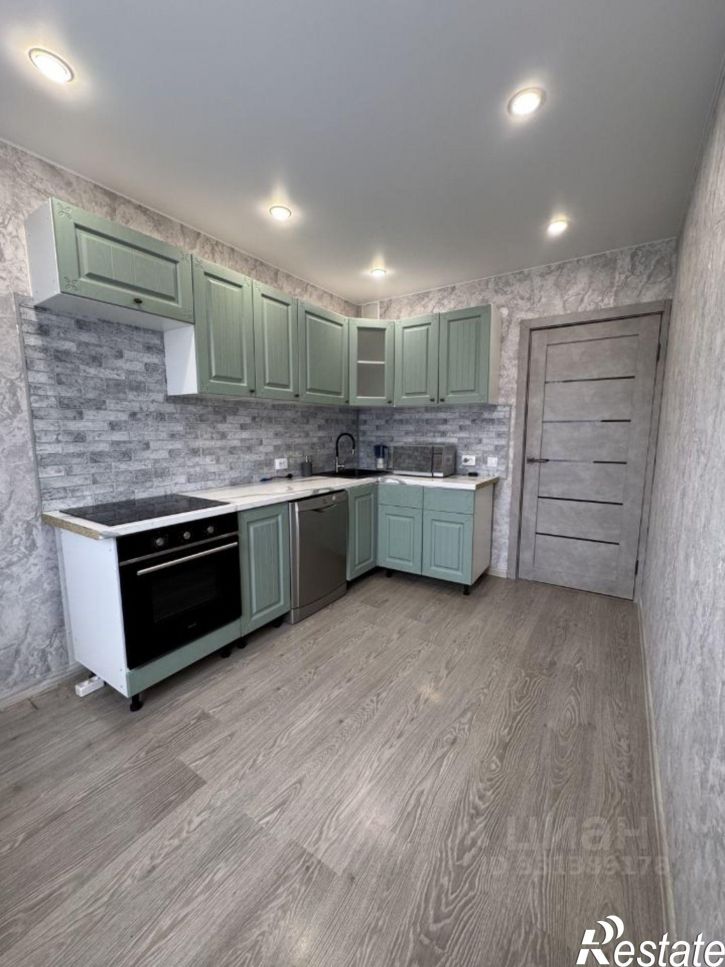 3-комн квартира ул Крылова, 15,  д. 15