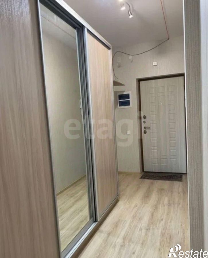 2-комн квартира улица Революции, 54,  д. 54