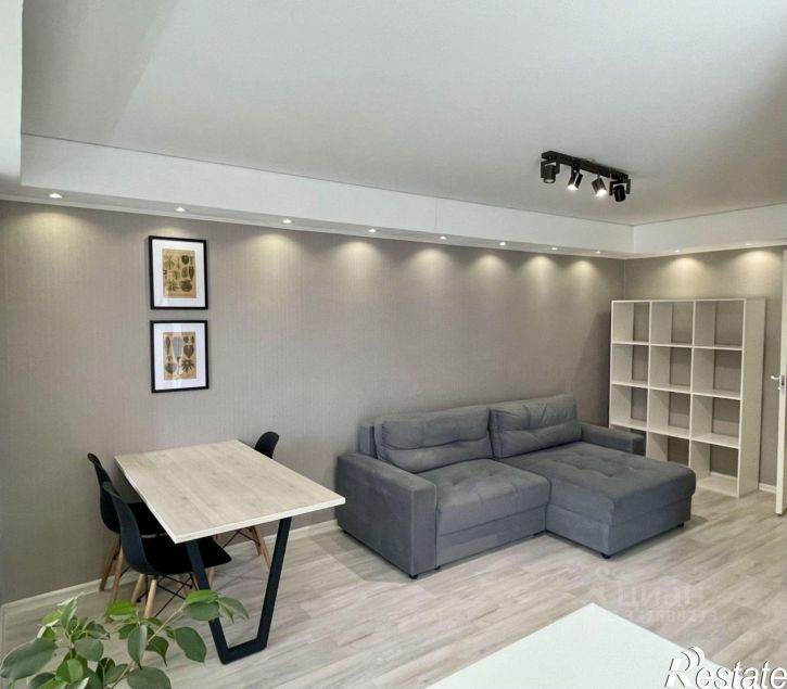2-комн квартира улица Елькина, 4А,  д. 4А