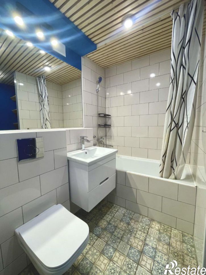 2-комн квартира улица Елькина, 4А,  д. 4А