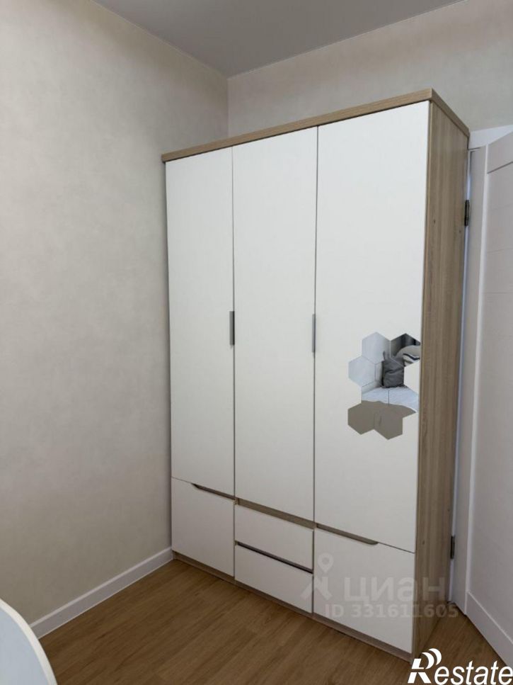 3-комн квартира ул Самолетная, 18,  д. 18