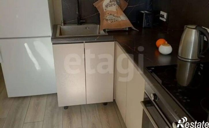 2-комн квартира улица Карпинского, 110А,  д. 110А