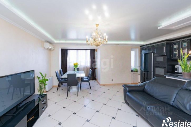 4-комн квартира улица Каляева, 20,  д. 20