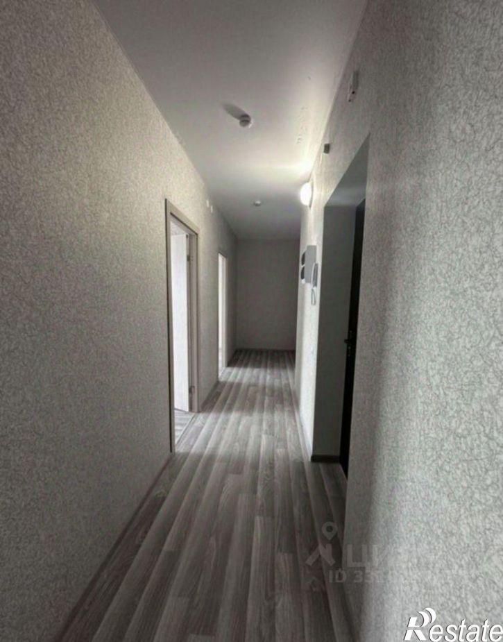 2-комн квартира Углеуральская улица, 25,  д. 25