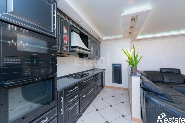 4-комн квартира улица Каляева, 20,  д. 20