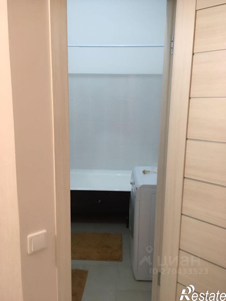 2-комн квартира ул Самолетная, 14,  д. 14